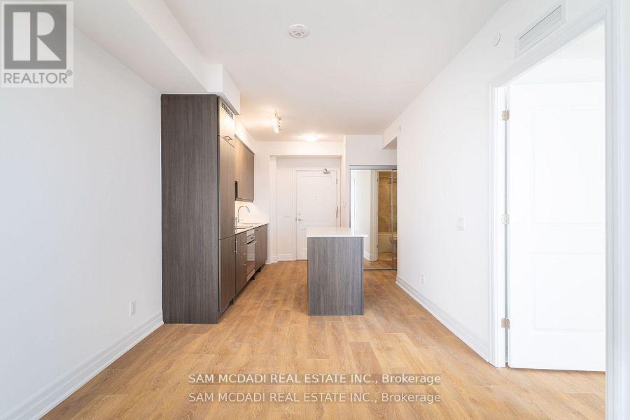 2709 - 30 Elm Drive, Mississauga, Ontario  L5B 0N6 - Photo 7 - W12994492