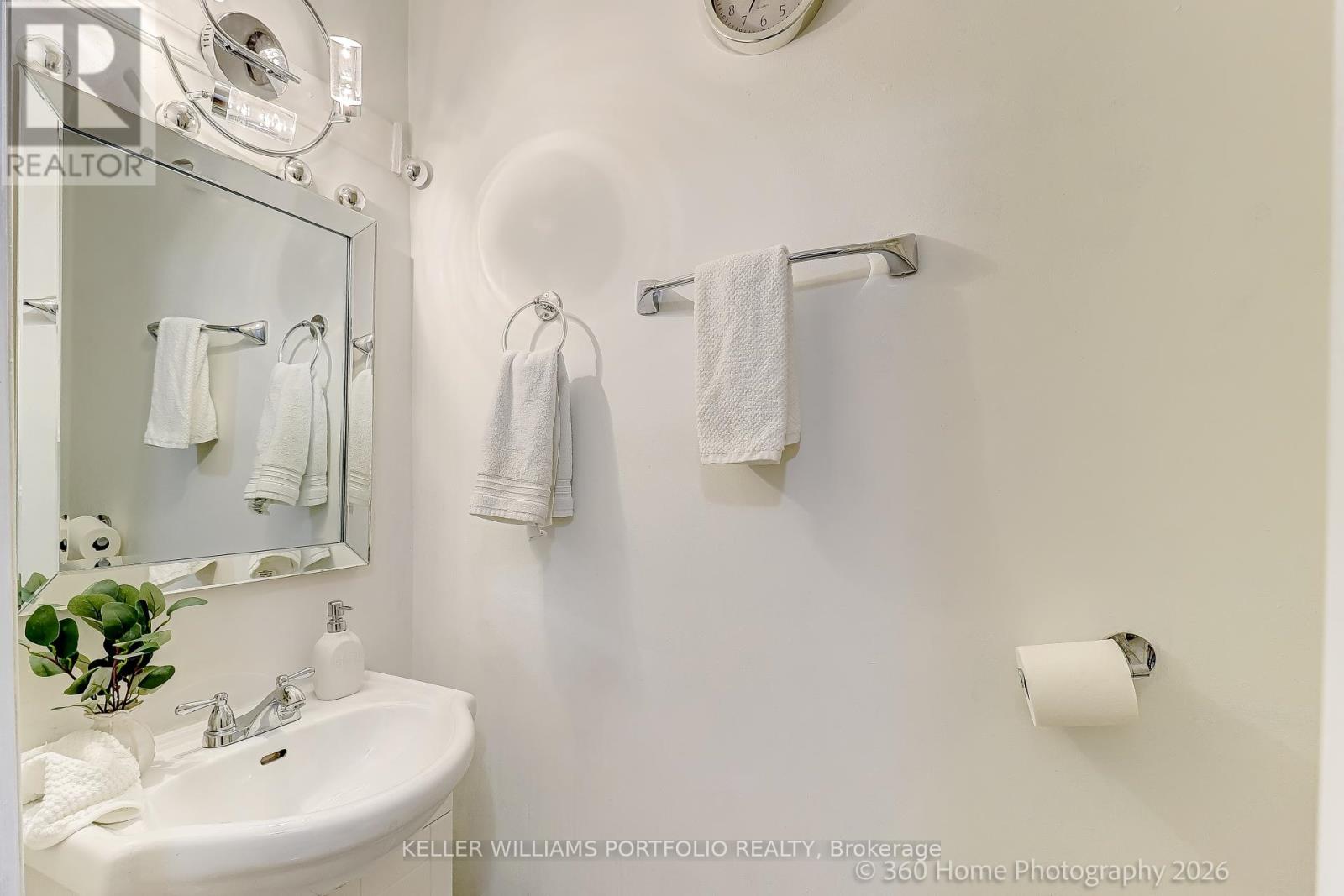 45 Olympia Crescent, Brampton, Ontario  L6X 4W2 - Photo 10 - W12994494