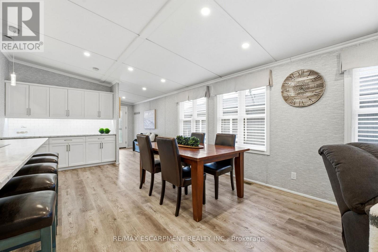 30 Ash Street - 4449 Milburough Line, Burlington, Ontario  L7P 0C5 - Photo 14 - W12994554