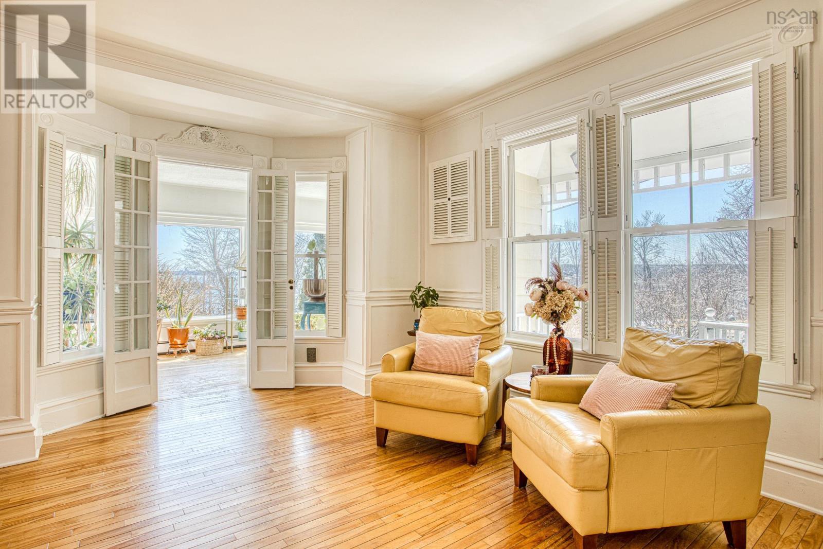 53 Rutledge Street, Bedford, Nova Scotia  B4A 1X2 - Photo 11 - 202607288