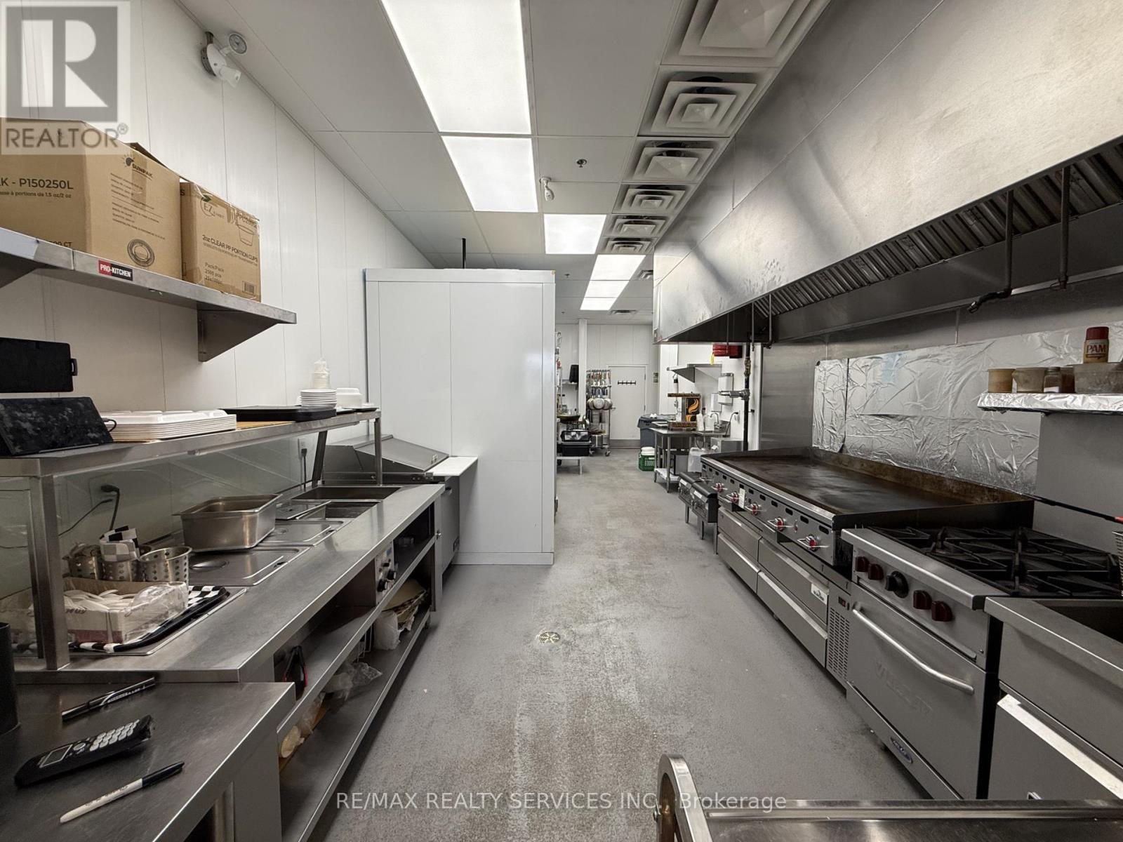 5 - 589 Fairway Road S, Kitchener, Ontario  N2C 1X4 - Photo 12 - X12994474