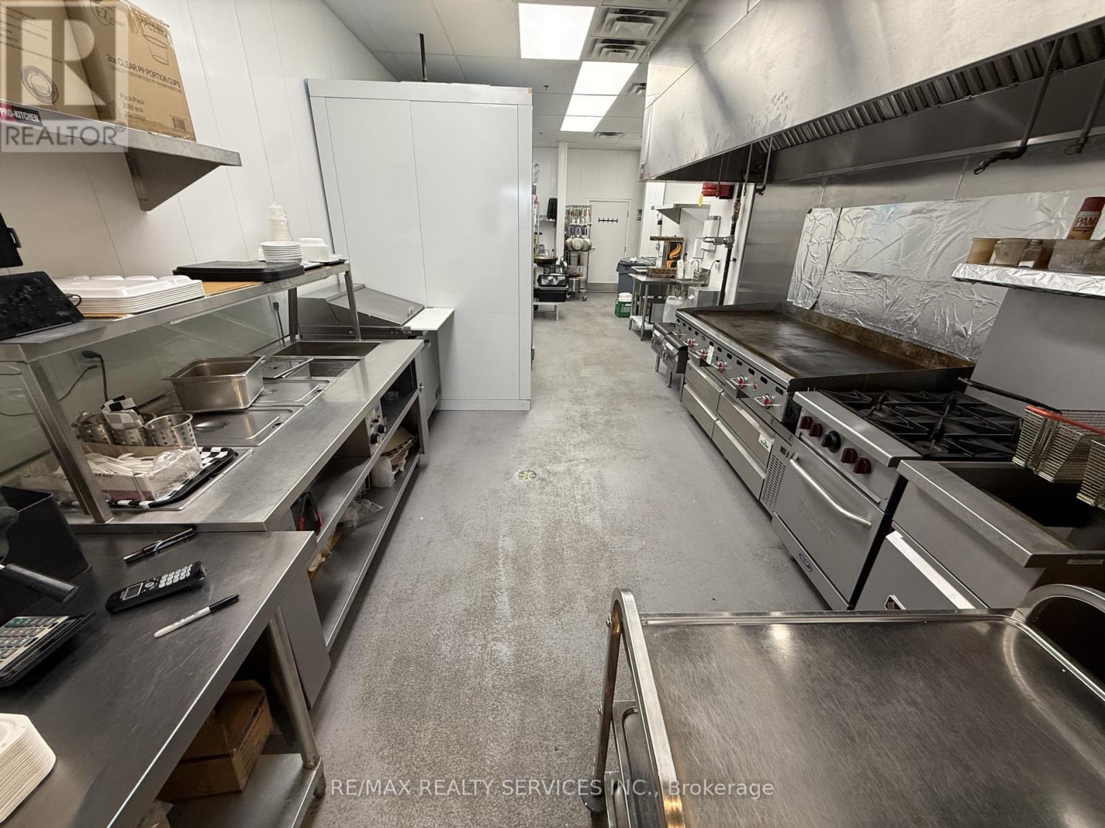 5 - 589 Fairway Road S, Kitchener, Ontario  N2C 1X4 - Photo 13 - X12994474