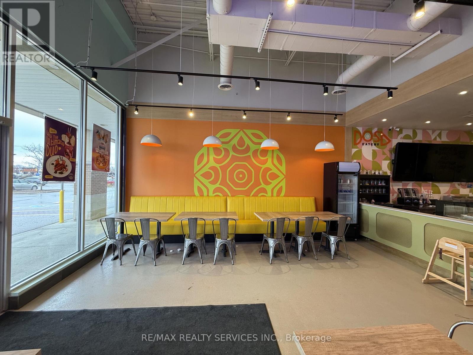 5 - 589 Fairway Road S, Kitchener, Ontario  N2C 1X4 - Photo 6 - X12994474