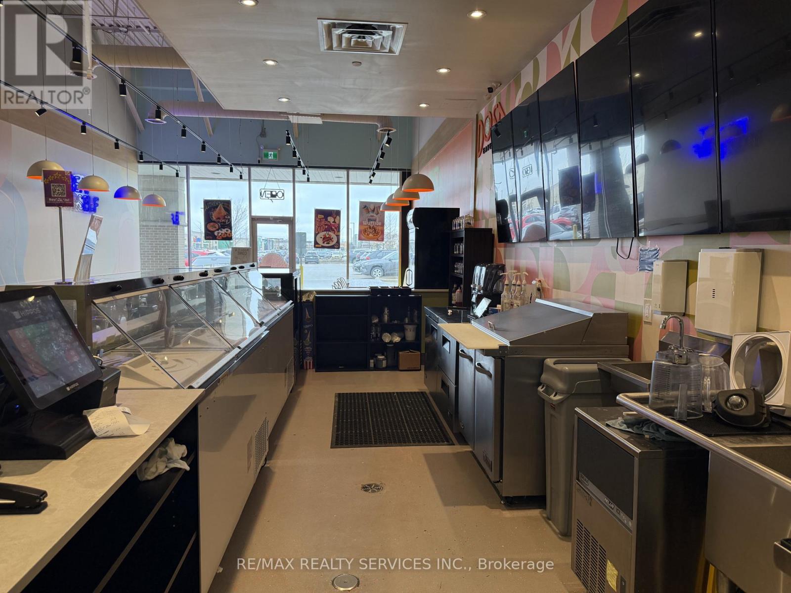 5 - 589 Fairway Road S, Kitchener, Ontario  N2C 1X4 - Photo 9 - X12994474