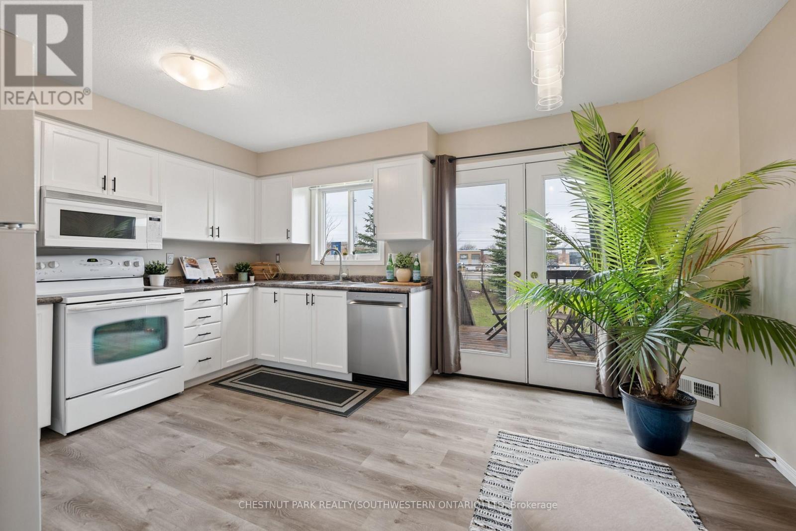 1b - 240 Westmeadow Drive, Kitchener, Ontario  N2N 0A1 - Photo 11 - X12994580