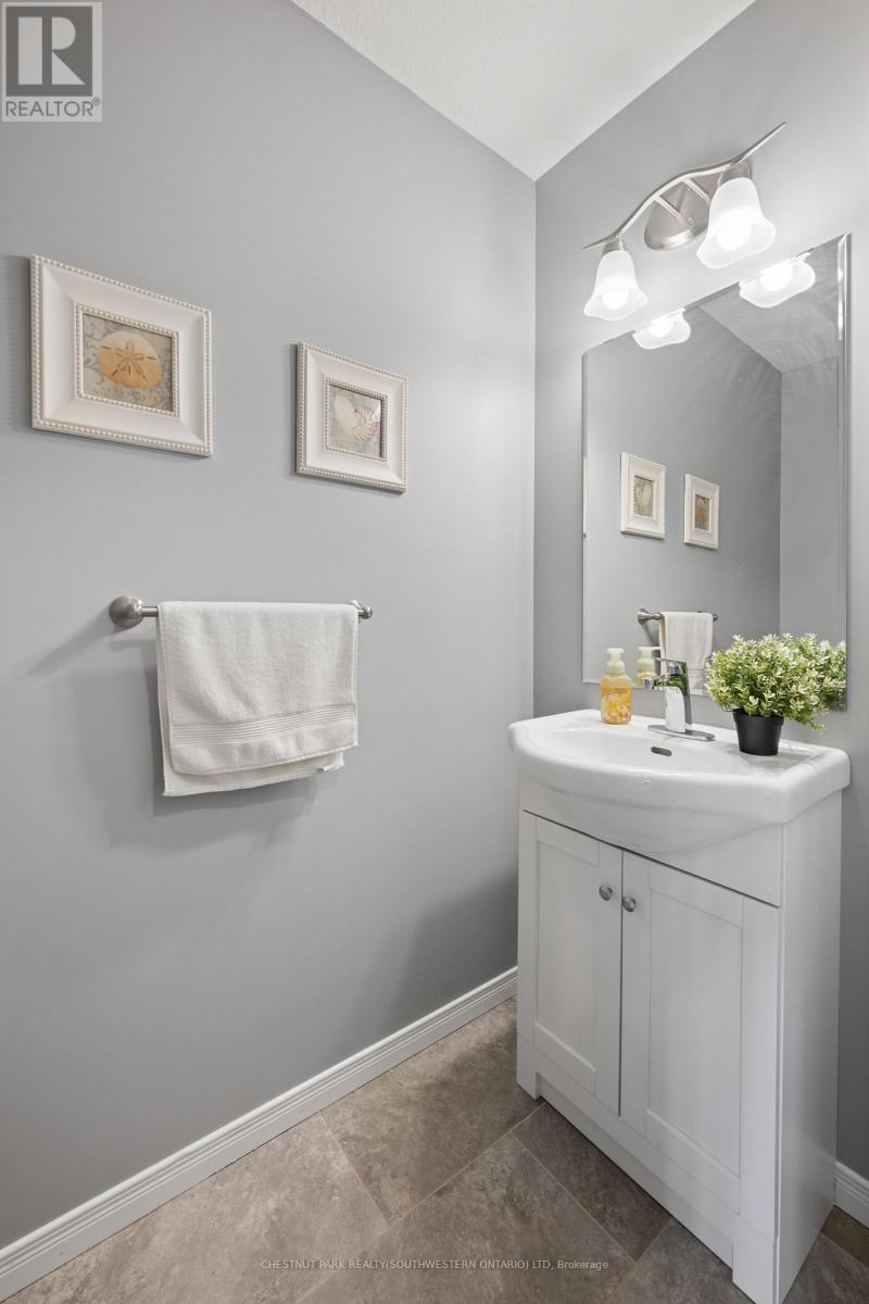 1b - 240 Westmeadow Drive, Kitchener, Ontario  N2N 0A1 - Photo 16 - X12994580