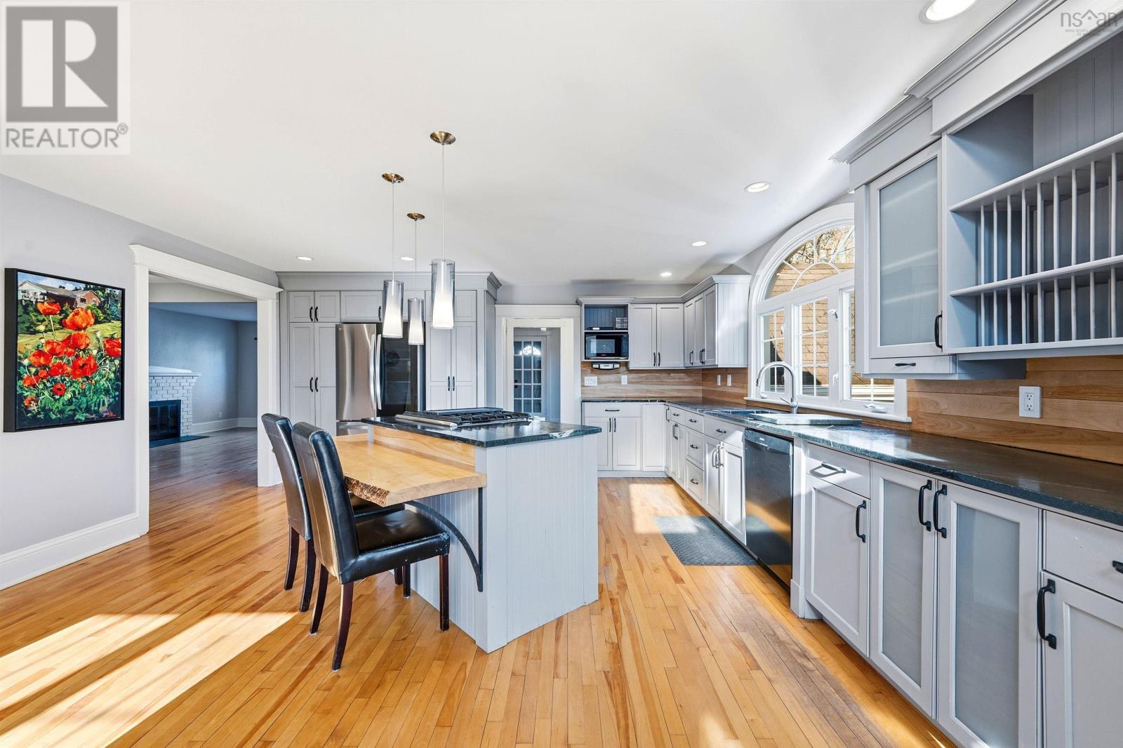 1638 Beech Street, Halifax, Nova Scotia  B3H 4B4 - Photo 15 - 202607295