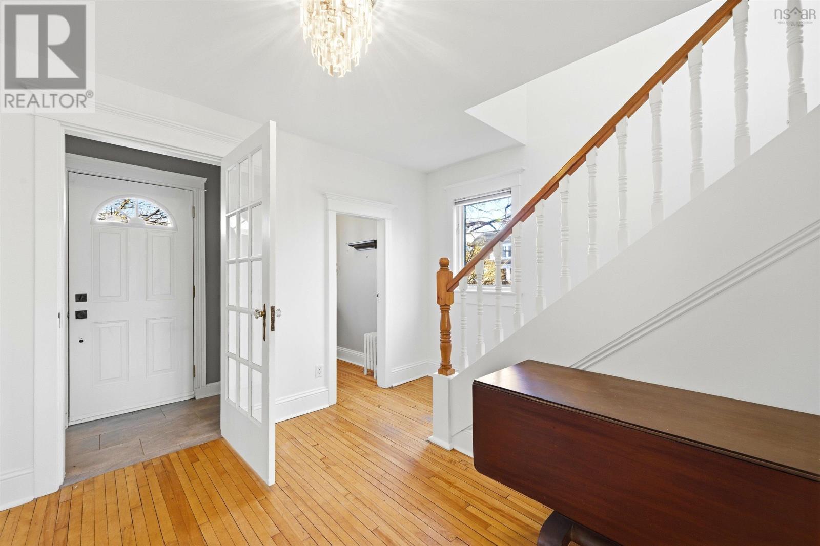 1638 Beech Street, Halifax, Nova Scotia  B3H 4B4 - Photo 3 - 202607295