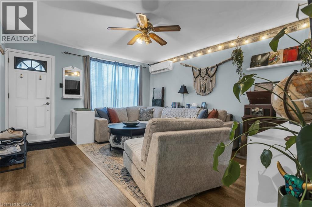 26 Stafford Street, Woodstock, Ontario  N4S 3Z6 - Photo 4 - 40820507