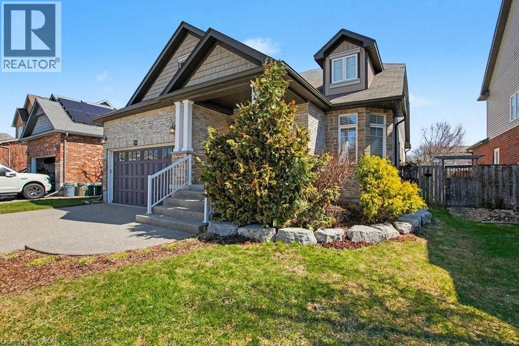 36 Freure Drive, Cambridge, Ontario  N1S 0A2 - Photo 3 - 40820159