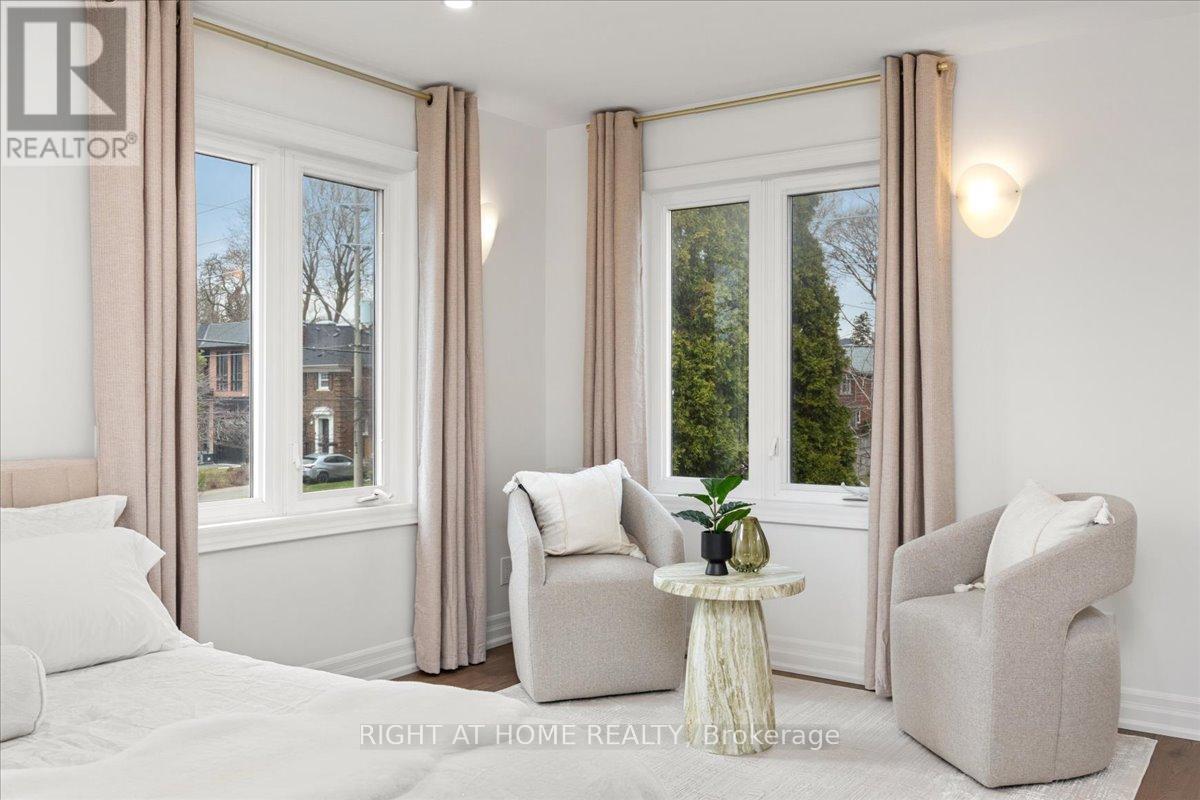 497 Broadway Avenue, Toronto, Ontario  M4G 2R7 - Photo 24 - C12994122