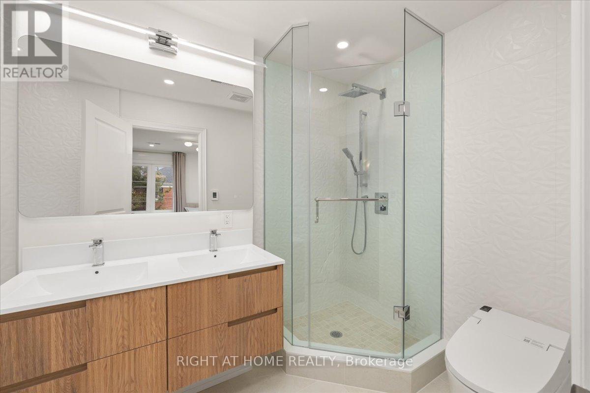 497 Broadway Avenue, Toronto, Ontario  M4G 2R7 - Photo 27 - C12994122