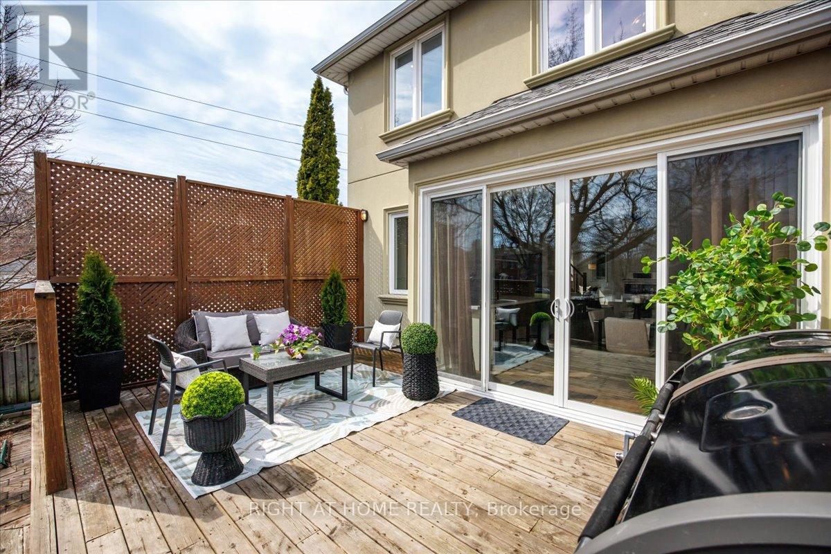 497 Broadway Avenue, Toronto, Ontario  M4G 2R7 - Photo 38 - C12994122