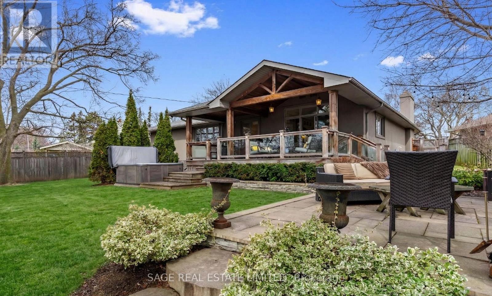 31 Ashwood Crescent, Toronto, Ontario  M9A 1Z2 - Photo 43 - W12934638