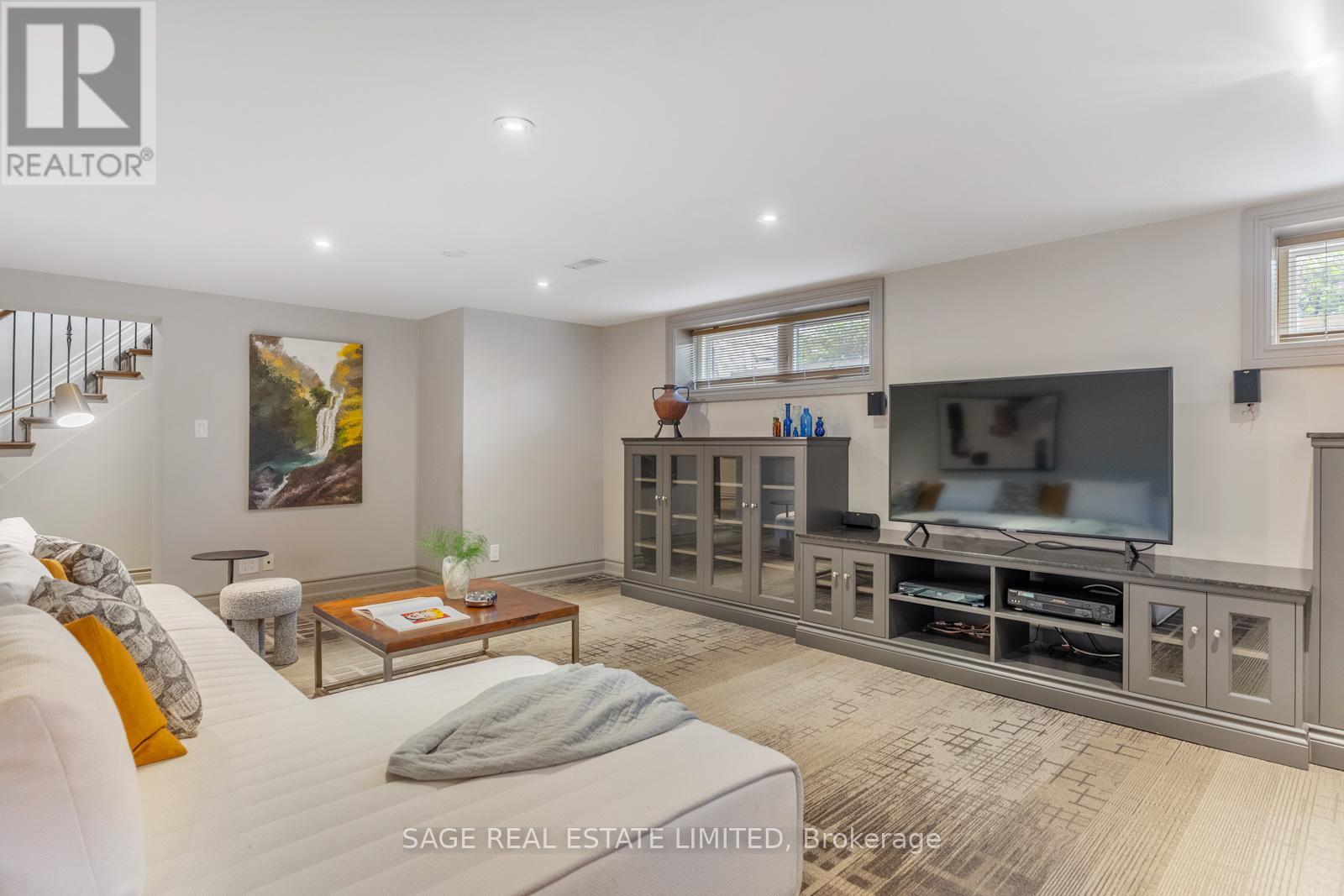 31 Ashwood Crescent, Toronto, Ontario  M9A 1Z2 - Photo 33 - W12934638