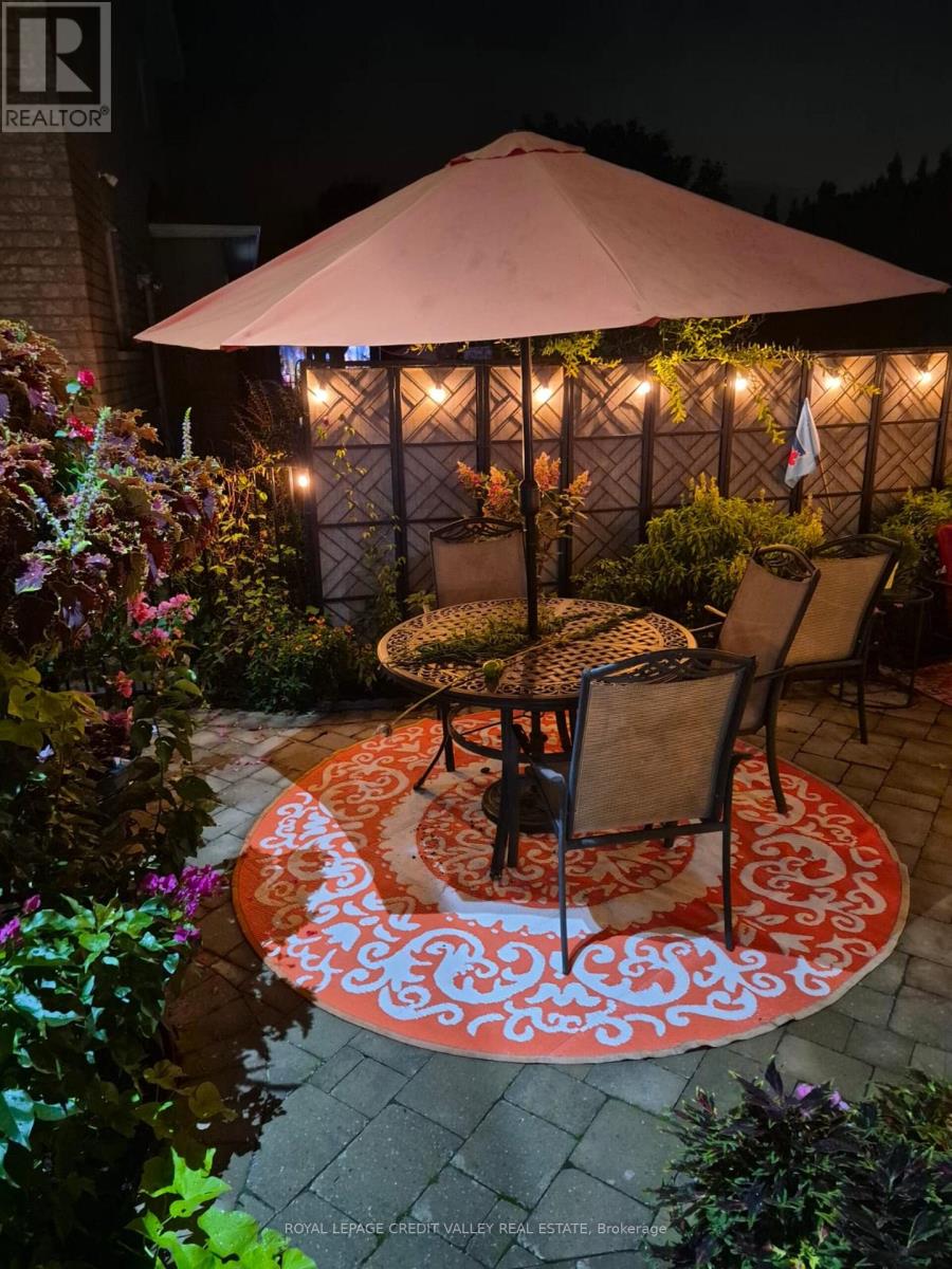 75 Royal Valley Drive S, Caledon, Ontario  L7C 1A2 - Photo 24 - W12991334