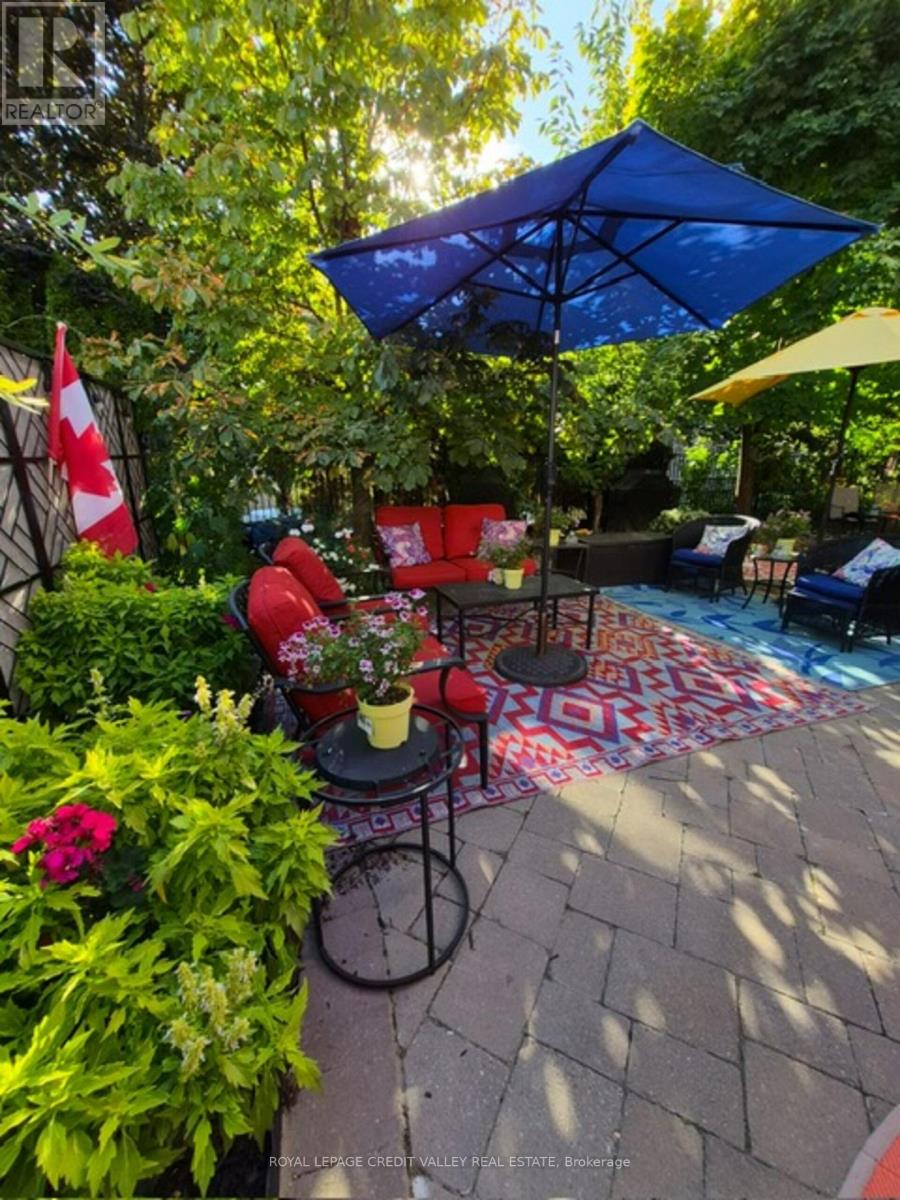 75 Royal Valley Drive S, Caledon, Ontario  L7C 1A2 - Photo 29 - W12991334