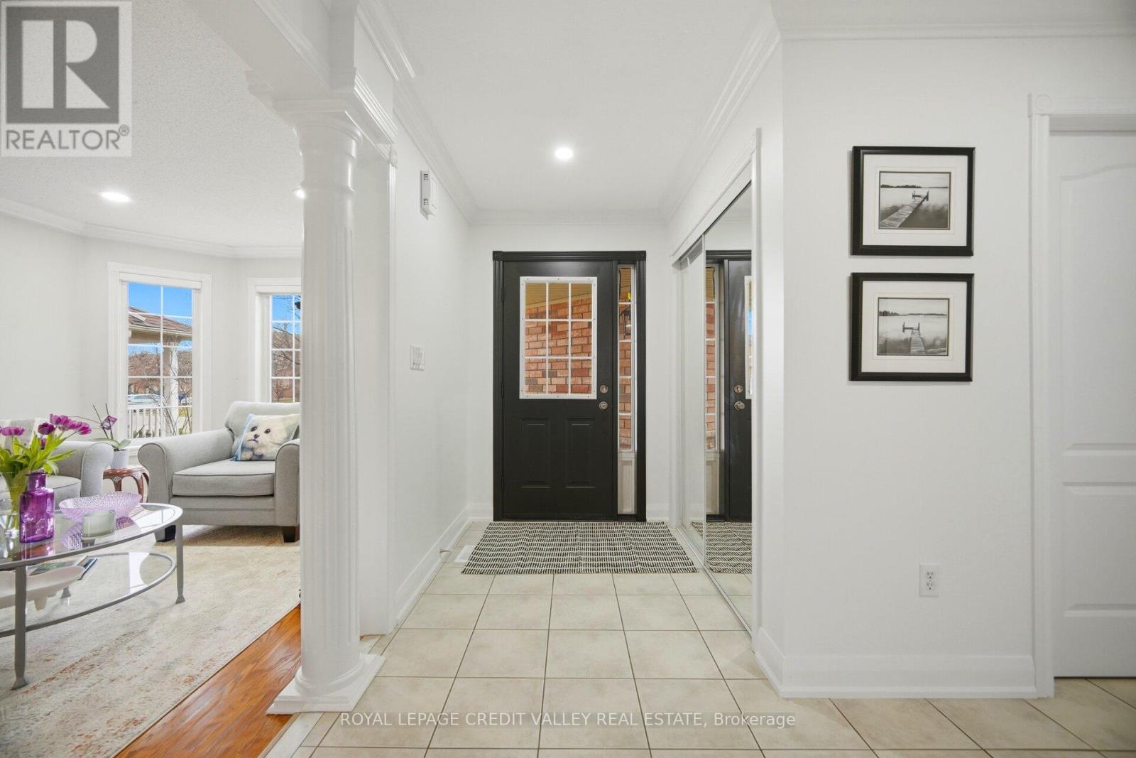 75 Royal Valley Drive S, Caledon, Ontario  L7C 1A2 - Photo 5 - W12991334