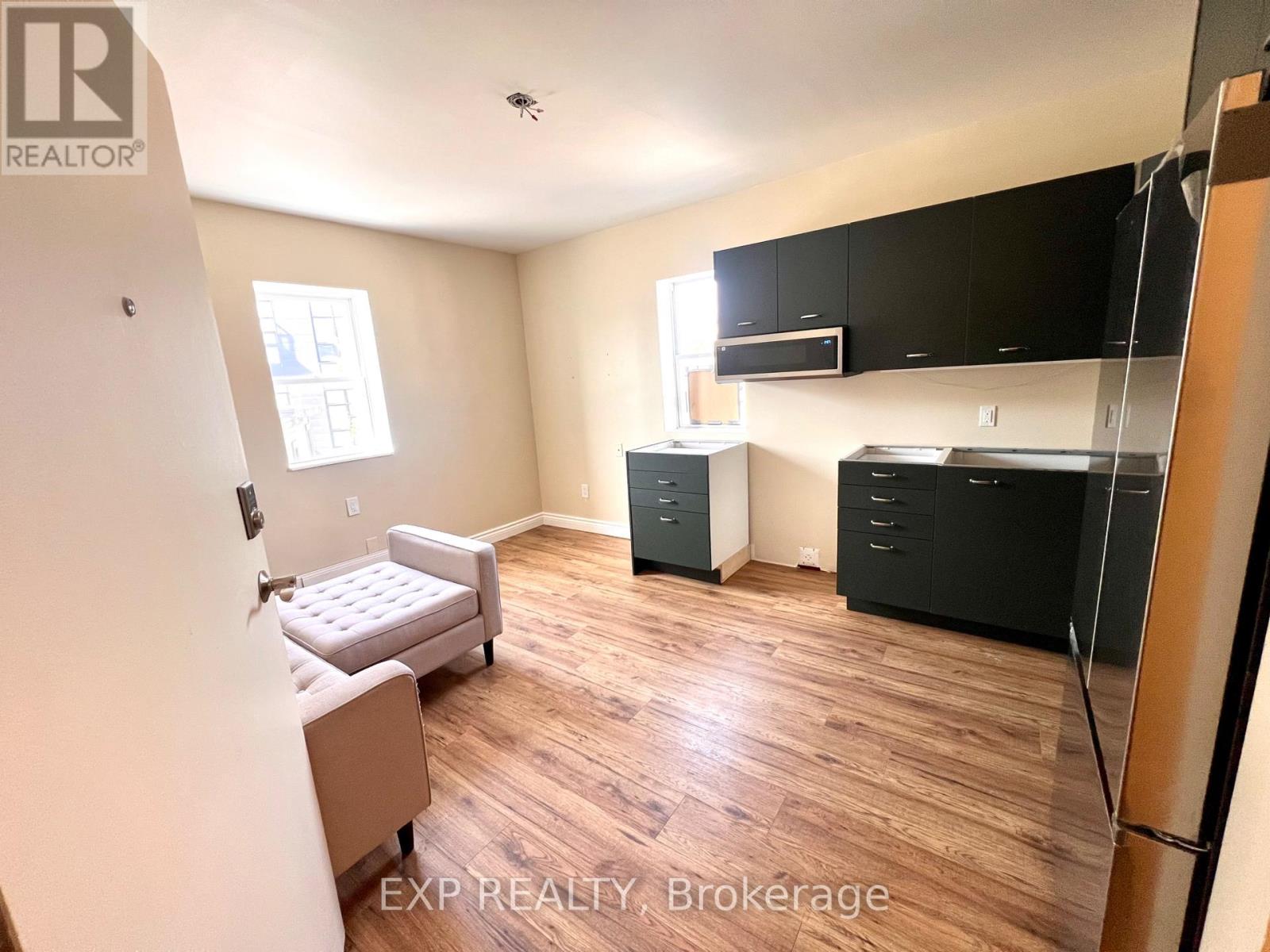 1079 Wellington Street W, Ottawa, Ontario K1Y 2Y2 - Photo 9 - X12599586