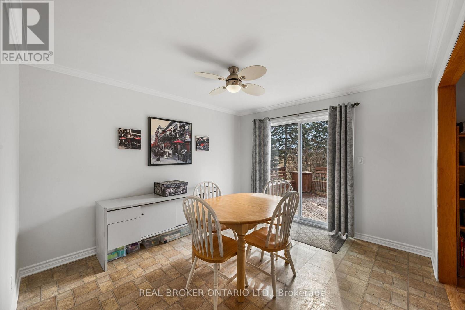 15658 County 43 Road, North Stormont, Ontario  K0C 1K0 - Photo 11 - X12864208