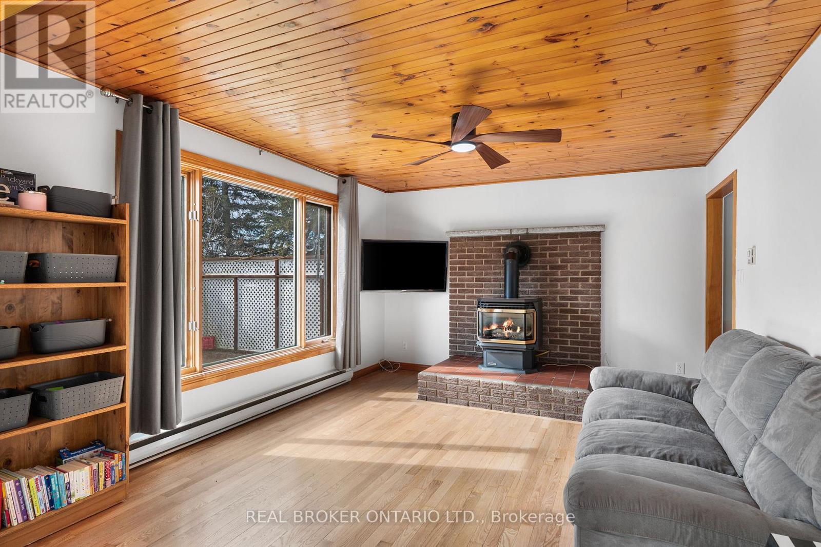 15658 County 43 Road, North Stormont, Ontario  K0C 1K0 - Photo 15 - X12864208