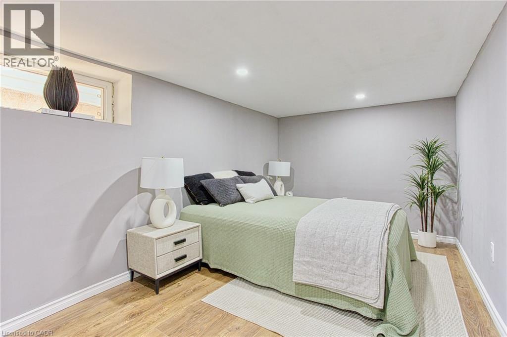 267 Rosslyn Avenue N, Hamilton, Ontario  L8L 7P9 - Photo 26 - 40819627