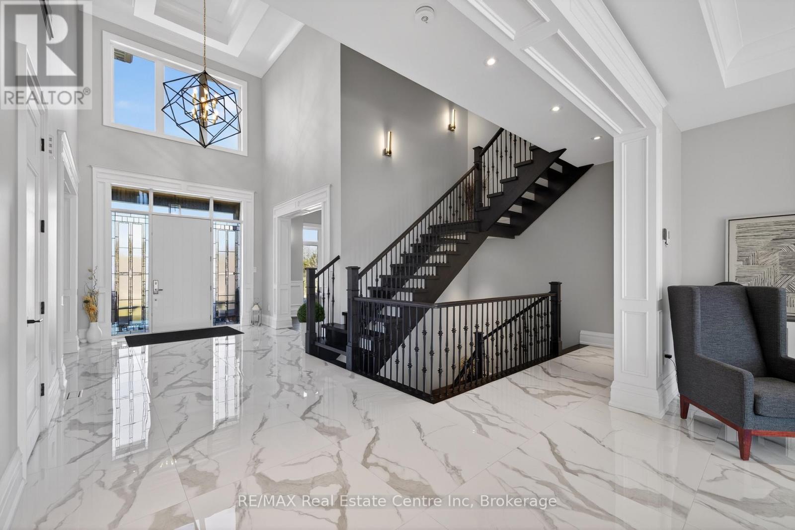 7645 Maltby Road E, Puslinch, Ontario N0B 2J0 - Photo 11 - X12994626