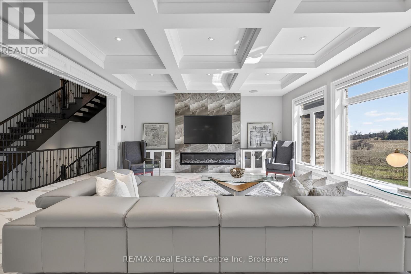 7645 Maltby Road E, Puslinch, Ontario N0B 2J0 - Photo 15 - X12994626