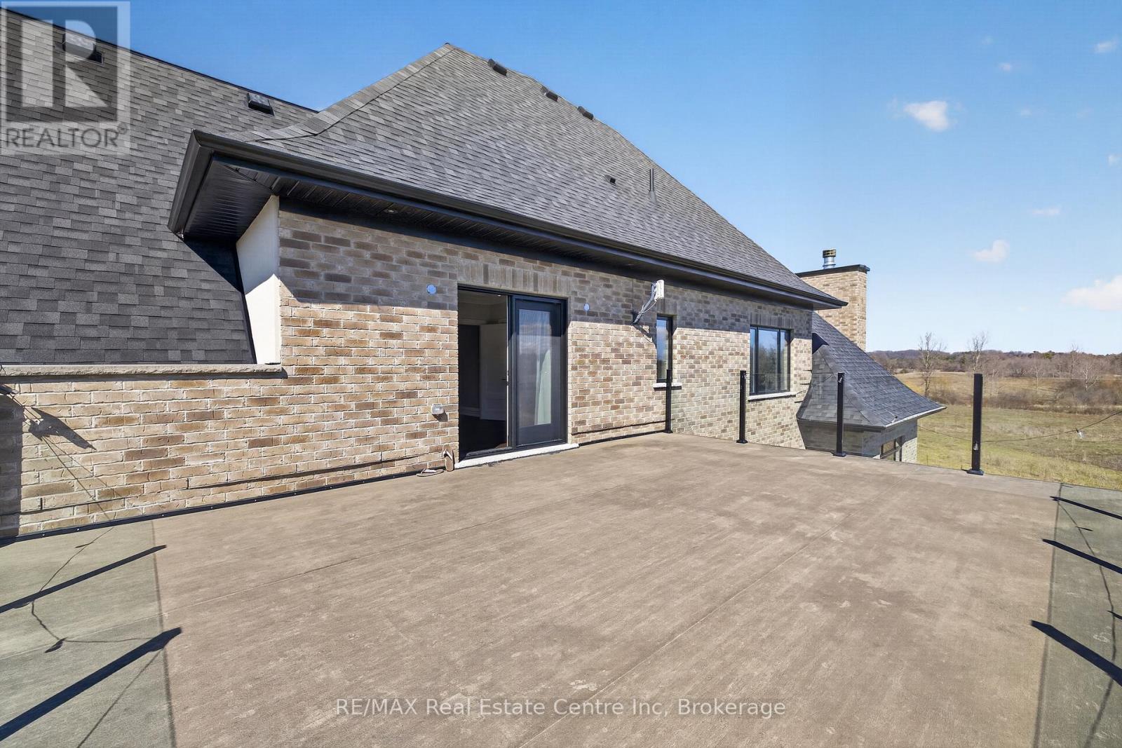 7645 Maltby Road E, Puslinch, Ontario N0B 2J0 - Photo 42 - X12994626