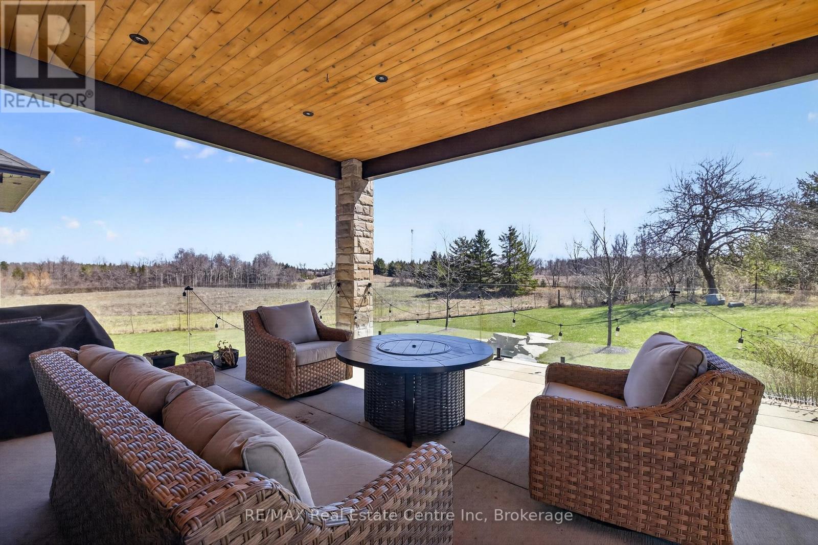 7645 Maltby Road E, Puslinch, Ontario N0B 2J0 - Photo 44 - X12994626