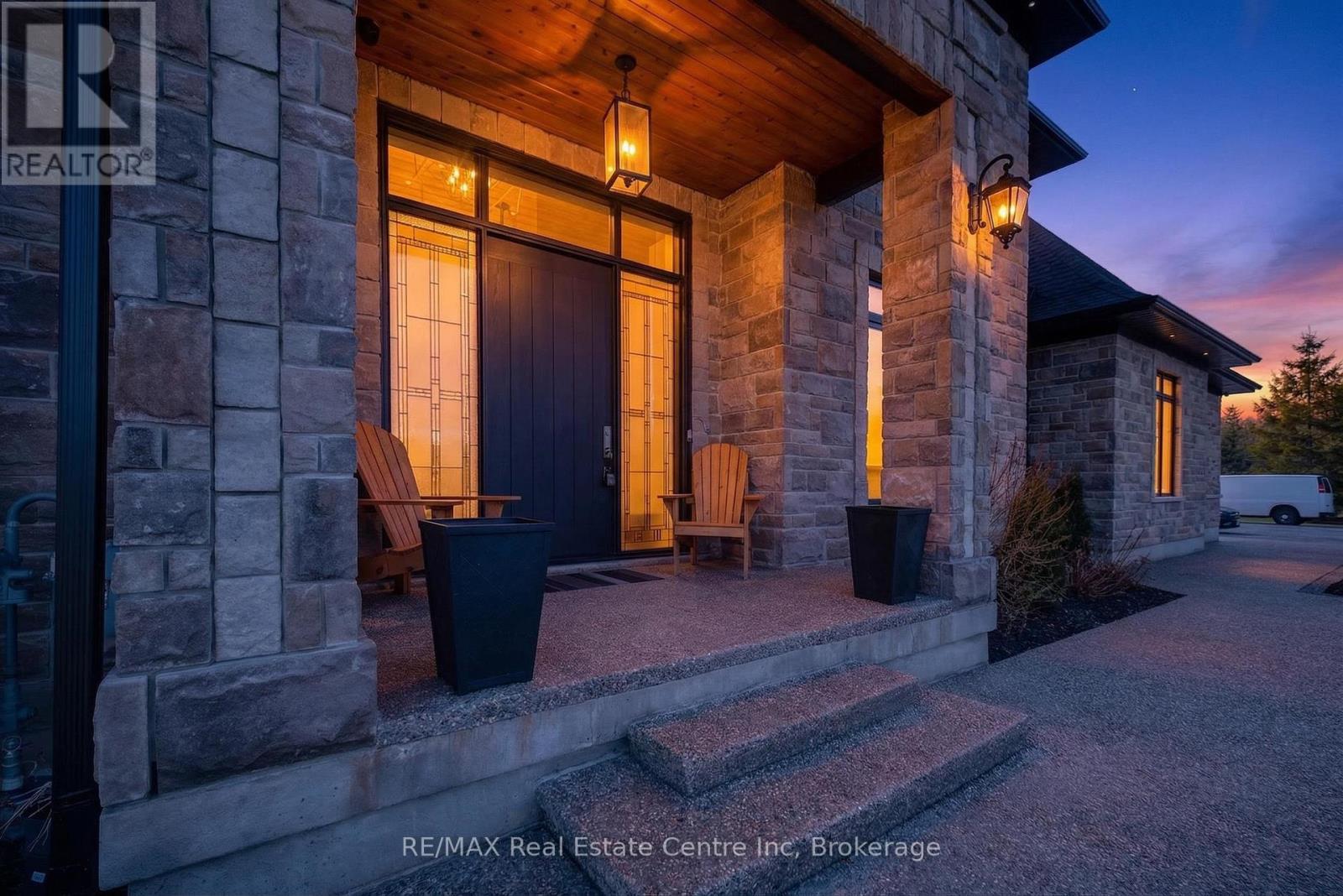 7645 Maltby Road E, Puslinch, Ontario N0B 2J0 - Photo 8 - X12994626