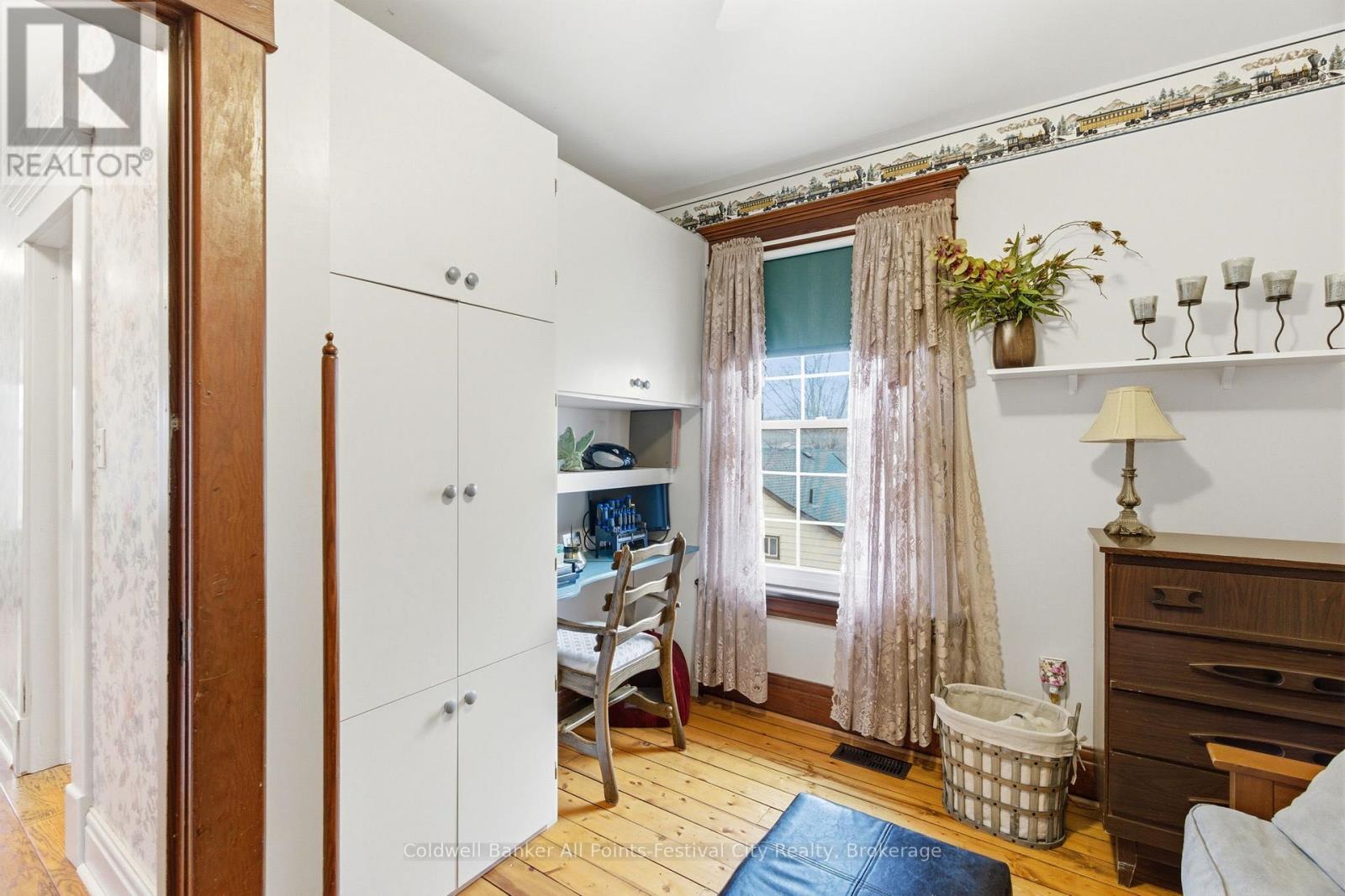 164 Palmerston Street, Goderich, Ontario N7A 3E8 - Photo 31 - X12994654