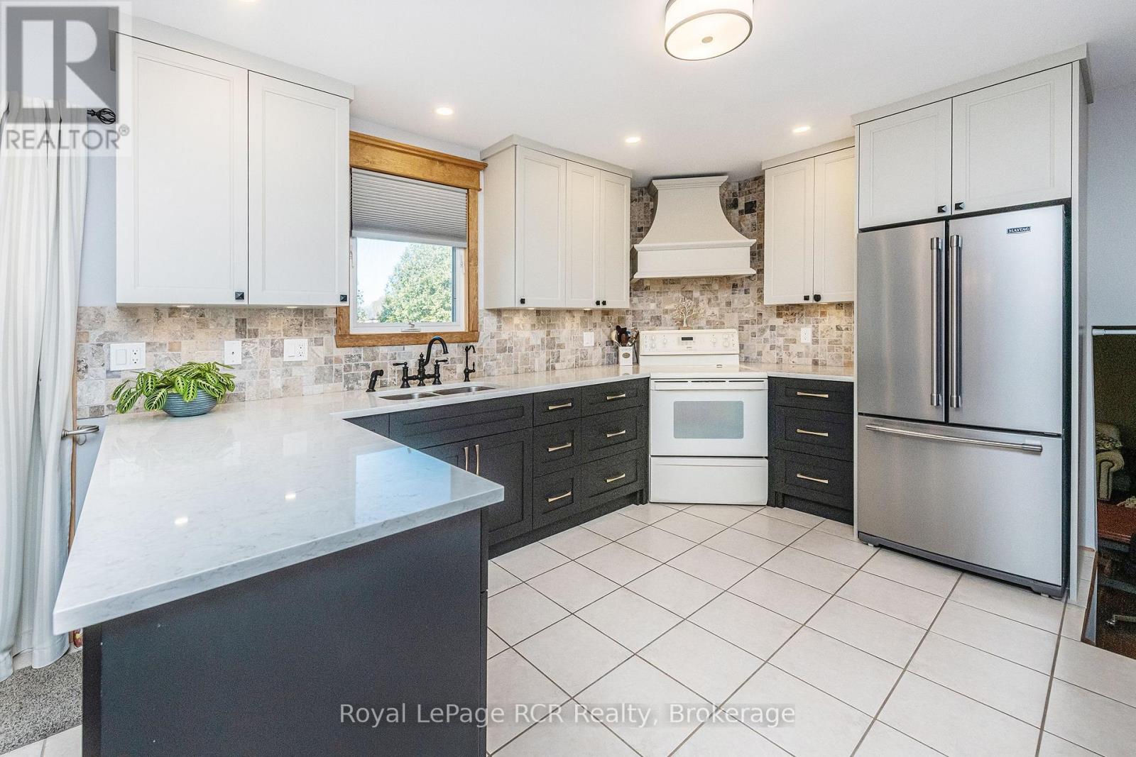 113422 Grey Road 3, West Grey, Ontario  N4N 3B8 - Photo 10 - X12994694