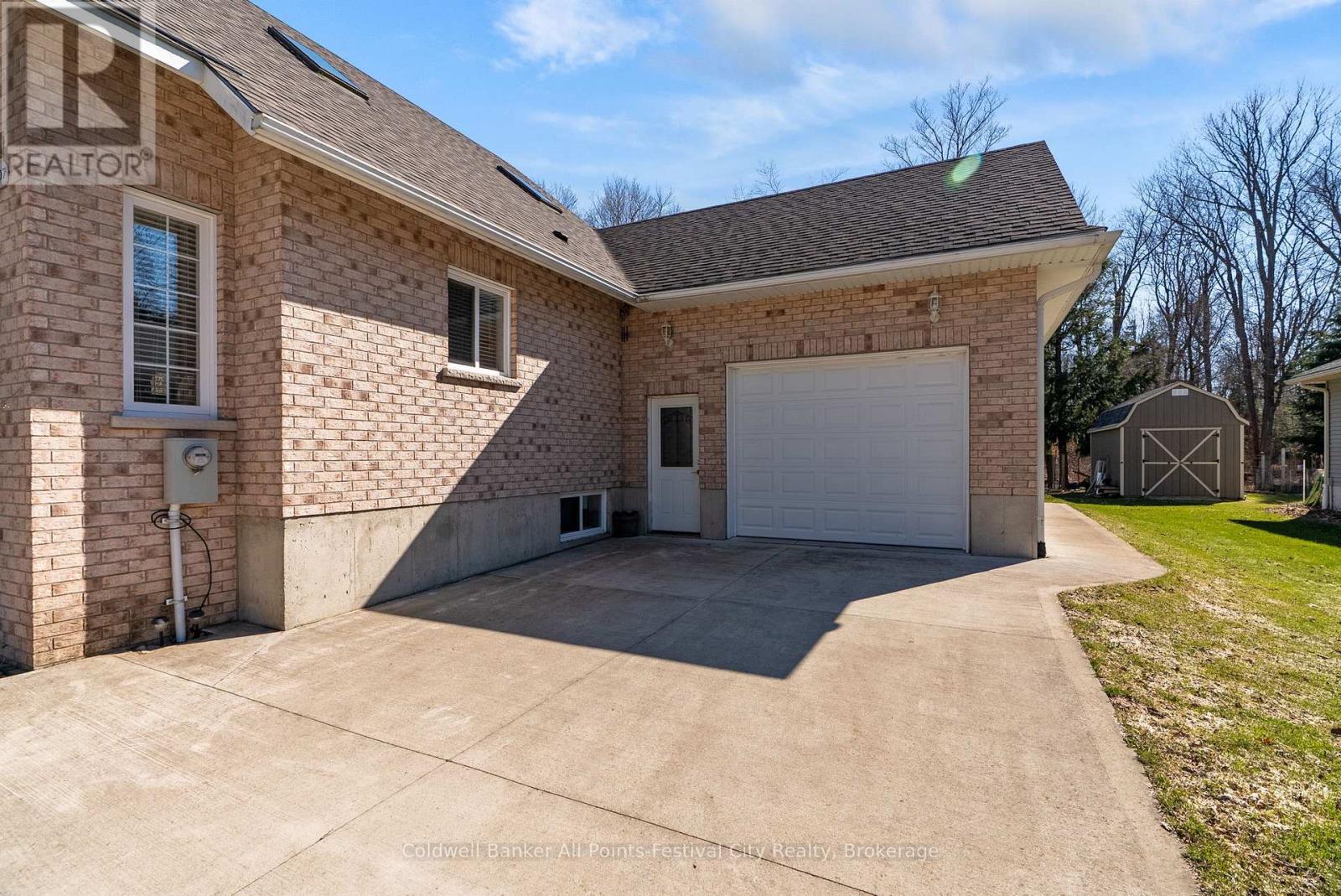 207 Birch Crescent, Huron-Kinloss, Ontario  N0G 2R0 - Photo 46 - X12994730