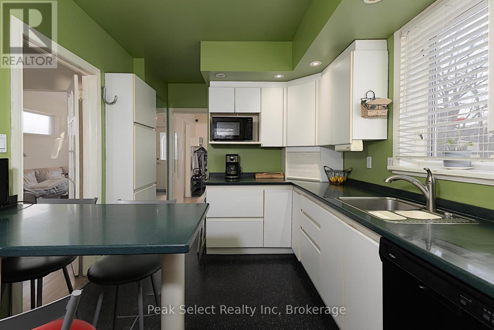 14 Rebecca Street, Stratford, Ontario  N5A 3P1 - Photo 15 - X12994772