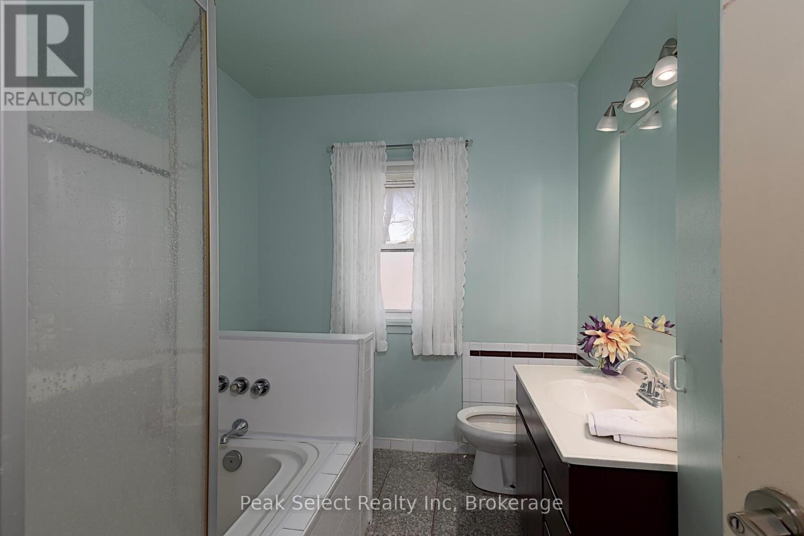 14 Rebecca Street, Stratford, Ontario  N5A 3P1 - Photo 26 - X12994772