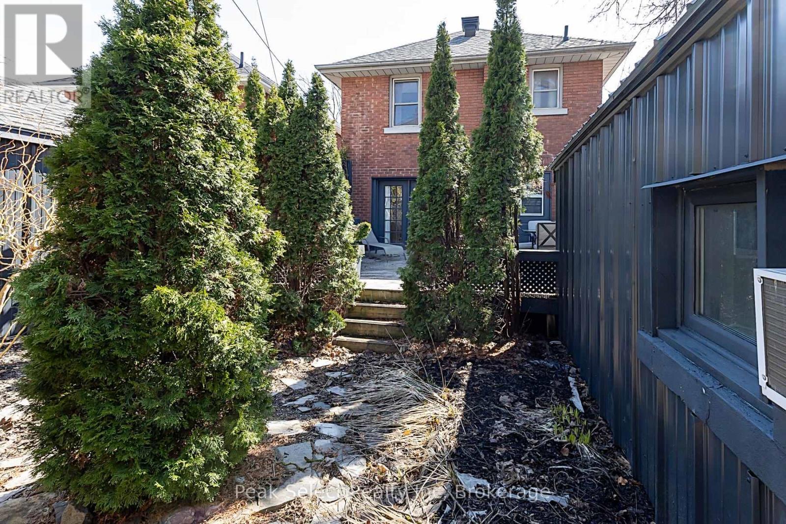 14 Rebecca Street, Stratford, Ontario  N5A 3P1 - Photo 36 - X12994772