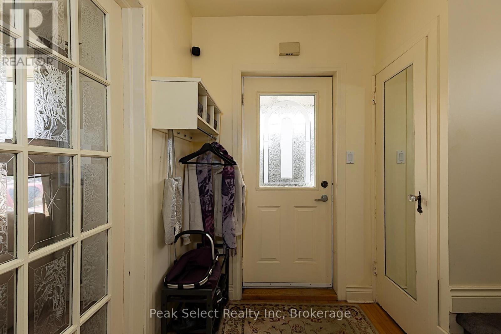 14 Rebecca Street, Stratford, Ontario  N5A 3P1 - Photo 6 - X12994772