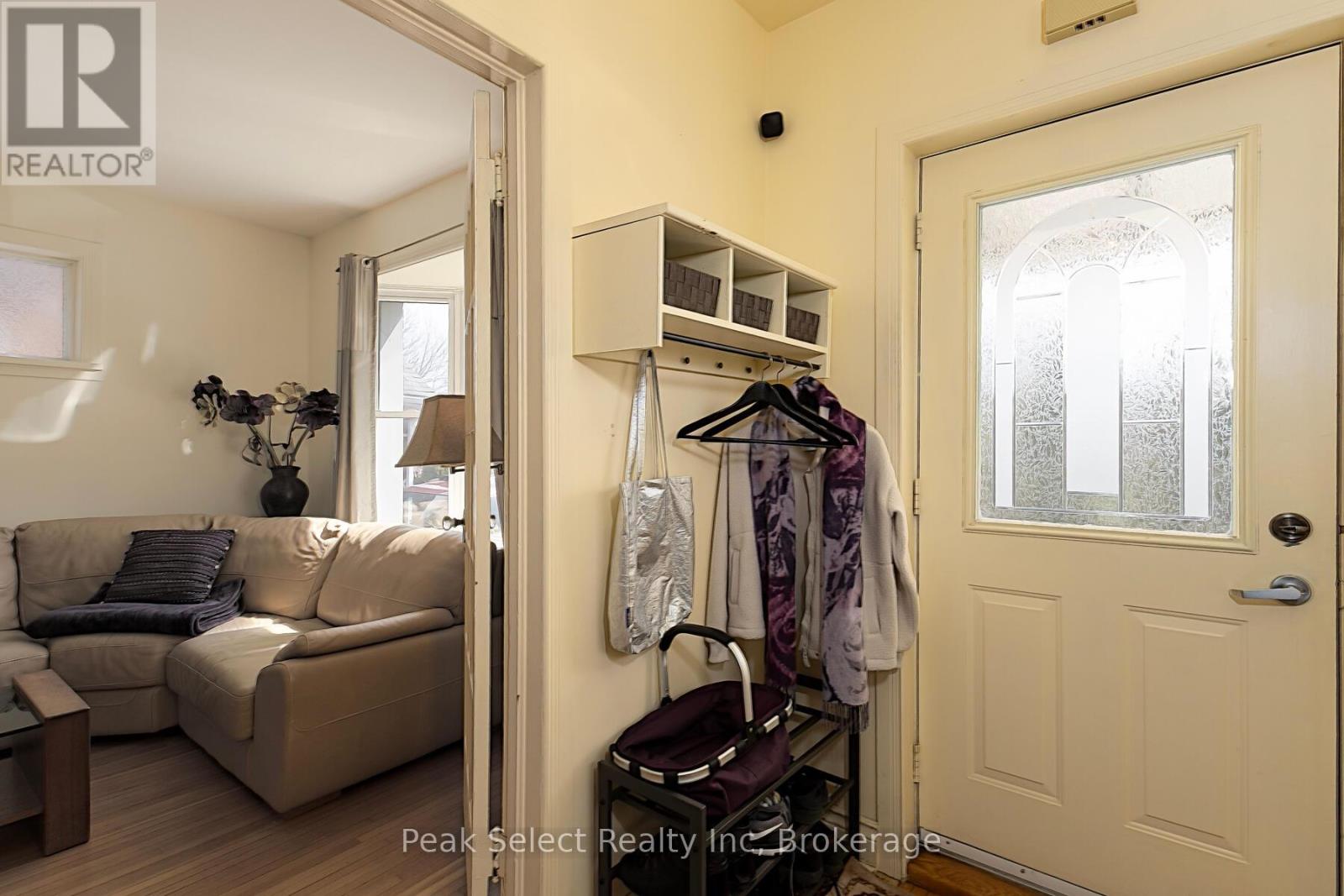 14 Rebecca Street, Stratford, Ontario  N5A 3P1 - Photo 8 - X12994772