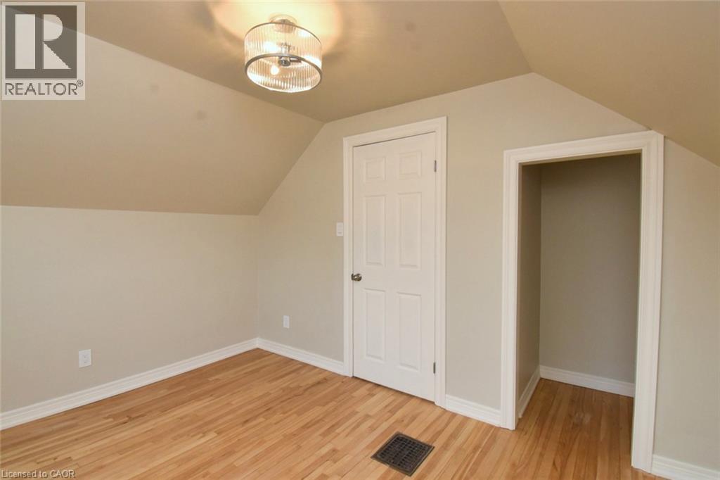 180 Adair Avenue N, Hamilton, Ontario  L8H 6A9 - Photo 19 - 40795959