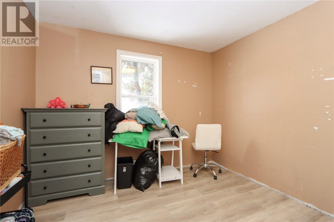 61 Manor Road, Sudbury, Ontario  P3B 3K9 - Photo 11 - 2127111