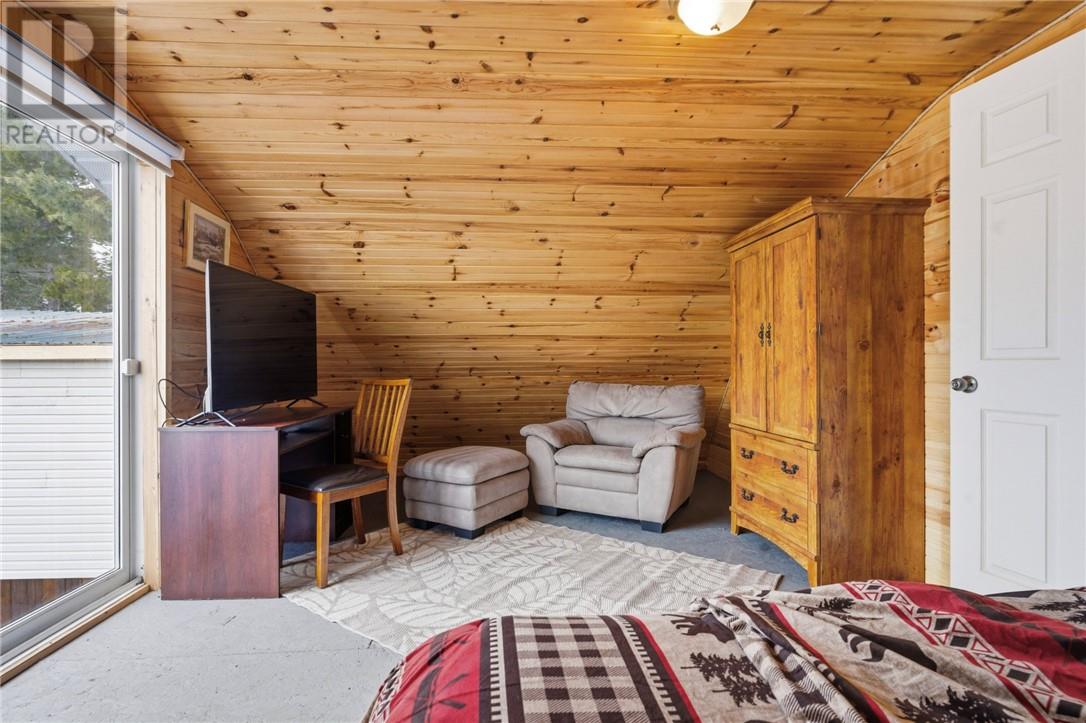 26 Presqu'ile Road, Verner, Ontario  P0H 2M0 - Photo 25 - 2127100