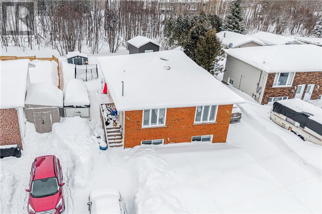 3485-3487 Keith Avenue, Chelmsford, Ontario  P0M 1L0 - Photo 1 - 2127052