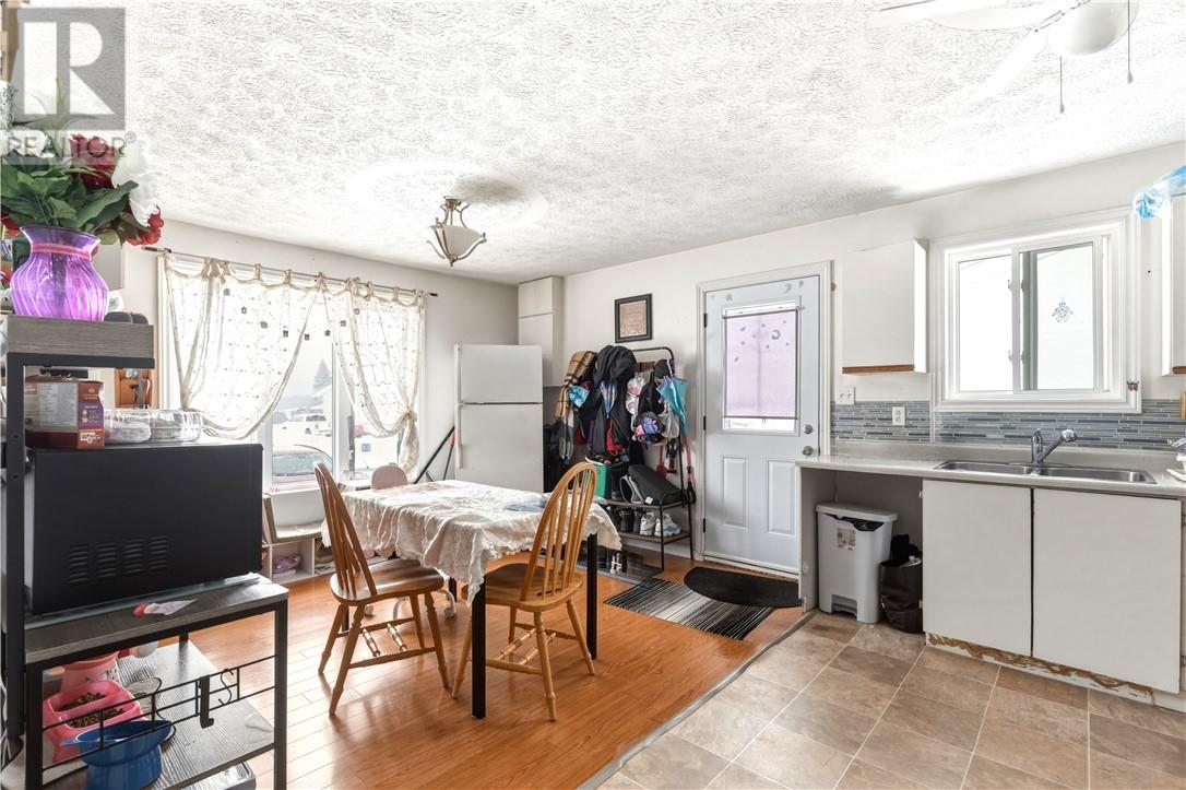 3485-3487 Keith Avenue, Chelmsford, Ontario  P0M 1L0 - Photo 10 - 2127051