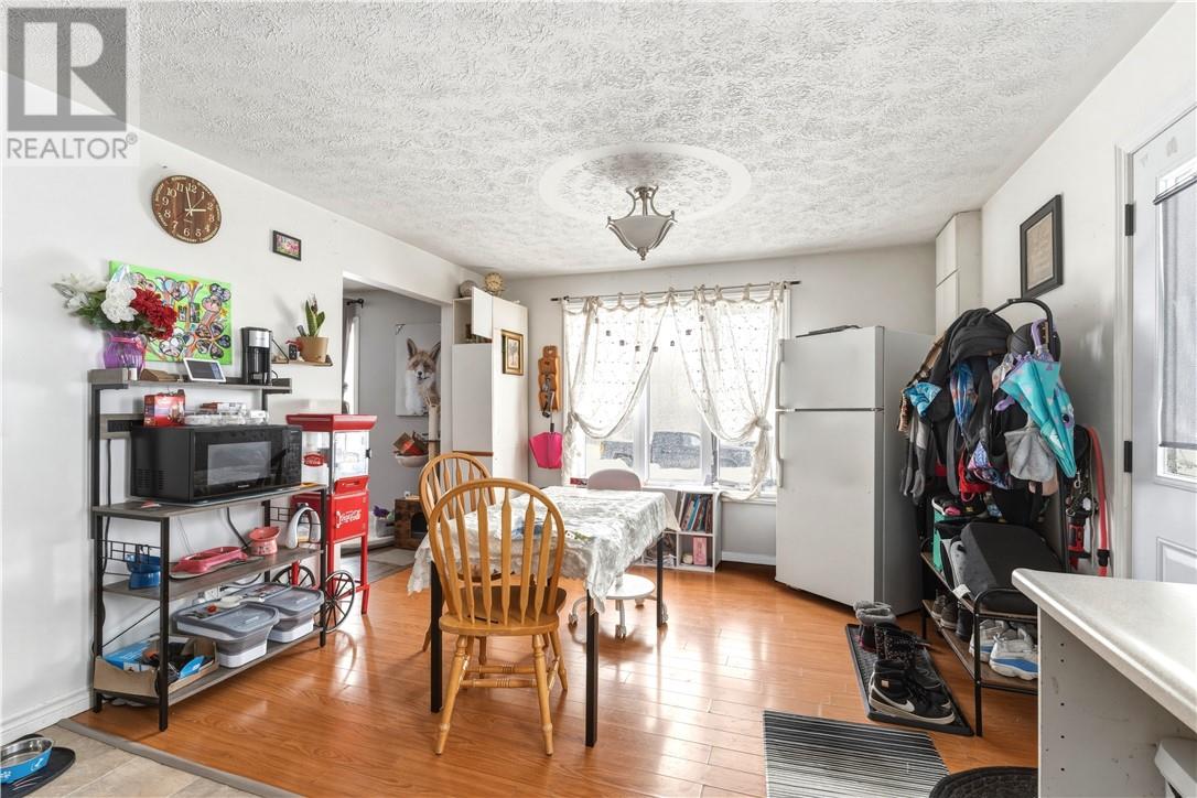 3485-3487 Keith Avenue, Chelmsford, Ontario  P0M 1L0 - Photo 11 - 2127051