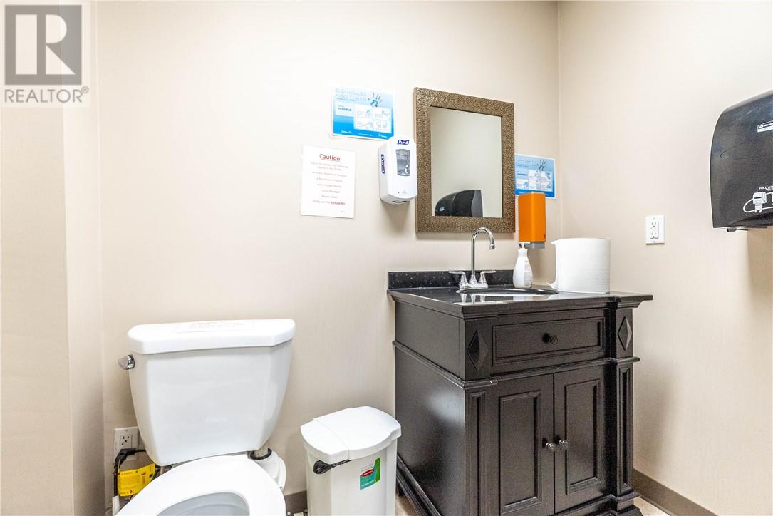 435 Notre Dame Avenue Unit# Unit 001f, Sudbury, Ontario  P3C 5K6 - Photo 2 - 2127041