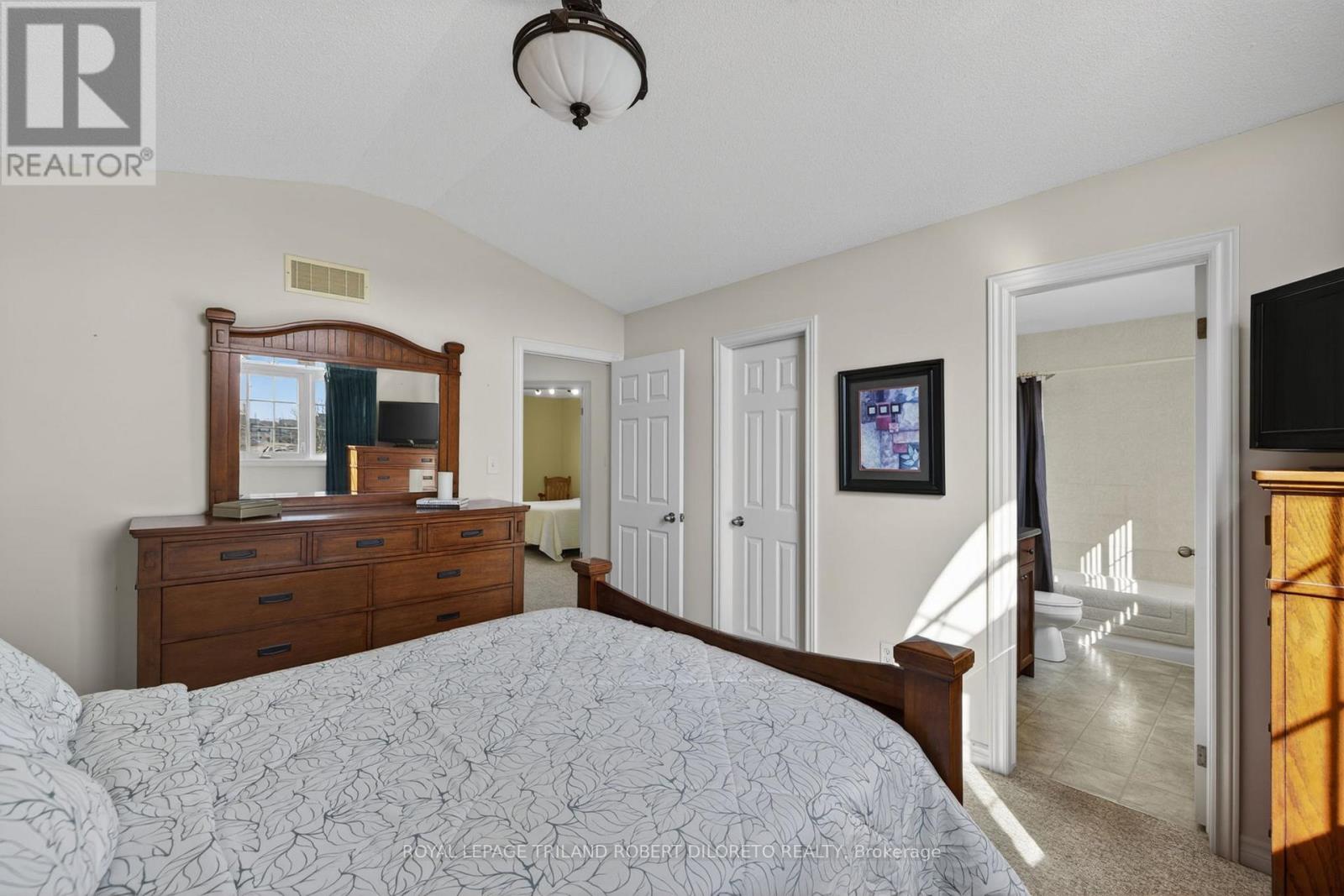 1590 Green Gables Road, London South, Ontario  N6M 0A5 - Photo 19 - X12994780