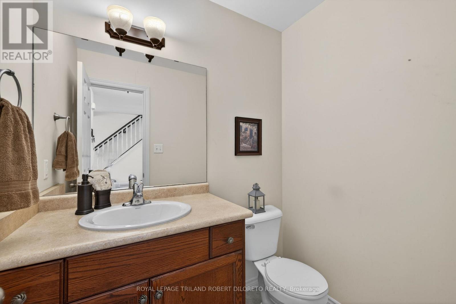 1590 Green Gables Road, London South, Ontario  N6M 0A5 - Photo 6 - X12994780