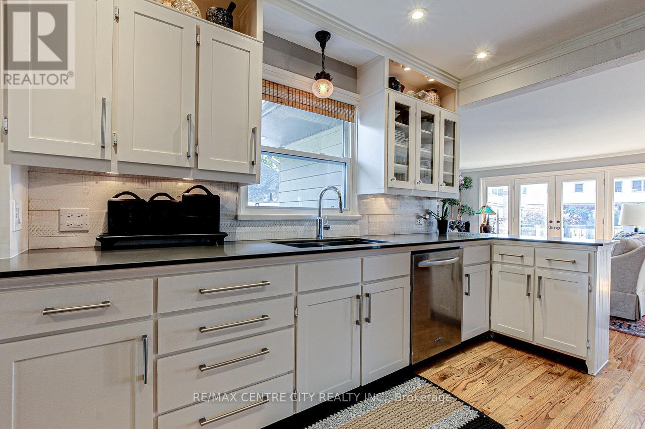 174 Harrison Place, Central Elgin, Ontario  N5L 1A1 - Photo 16 - X12994852