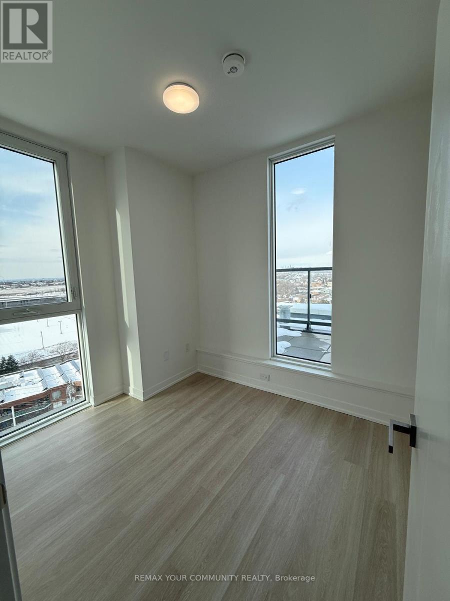 1218 - 500 Wilson Avenue, Toronto, Ontario  M3H 0E5 - Photo 6 - C12994610